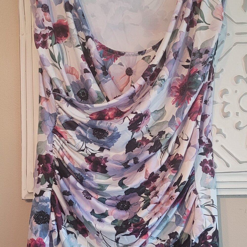 Tahari Floral Sleeveless Top